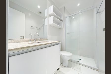 Banheiro de apartamento para alugar com 1 quarto, 38m² em Centro, Osasco