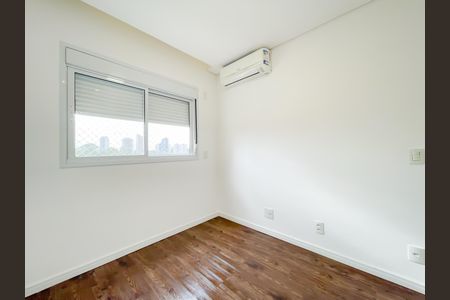 Quarto 1 de apartamento para alugar com 1 quarto, 38m² em Centro, Osasco