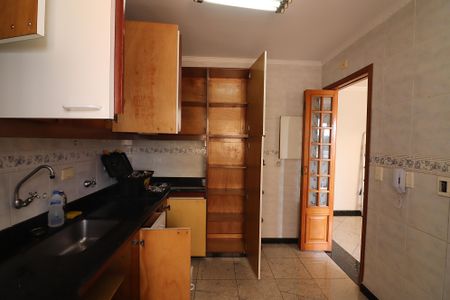 Apartamento à venda com 70m², 2 quartos e 1 vagaCozinha e Área de Serviço