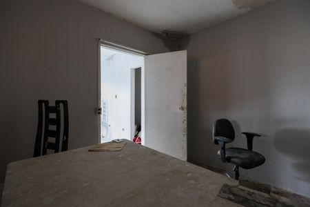 Quarto de casa para alugar com 1 quarto, 70m² em Jardim Leme, Taboão da Serra