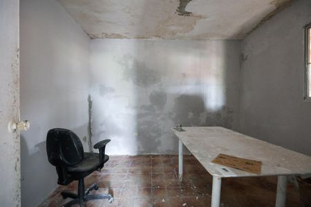 Quarto de casa para alugar com 1 quarto, 70m² em Jardim Leme, Taboão da Serra