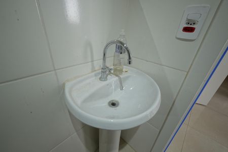 Apartamento para alugar com 34m², 2 quartos e sem vagaBanheiro