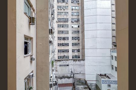 Kitnet/Studio para alugar com 1 quarto, 27m² em Centro, Rio de Janeiro