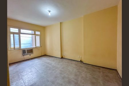 Kitnet/Studio para alugar com 1 quarto, 27m² em Centro, Rio de Janeiro