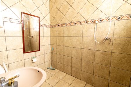 Casa à venda com 333m², 3 quartos e 2 vagas Casa à venda com 333m², 3 quartos e 2 vagasBanheiro da Suíte