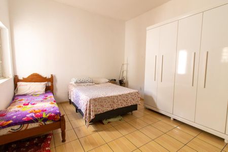 Casa à venda com 333m², 3 quartos e 2 vagas Casa à venda com 333m², 3 quartos e 2 vagasSuite