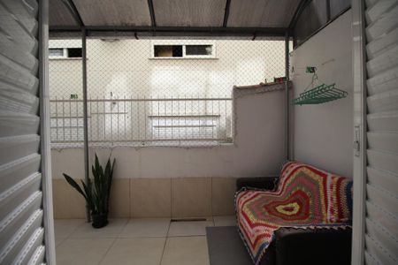 Apartamento à venda com 84m², 2 quartos e sem vagaQuintal