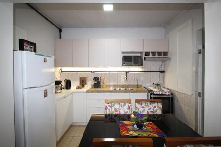 Apartamento à venda com 84m², 2 quartos e sem vagaCozinha