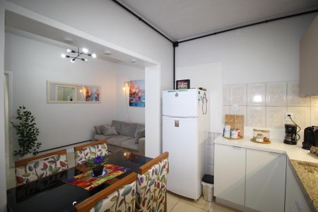 Apartamento à venda com 84m², 2 quartos e sem vagaCozinha