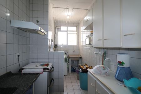 Apartamento à venda com 56m², 2 quartos e 1 vagaCozinha