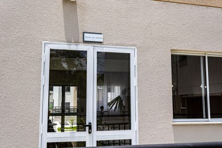 Apartamento para alugar com 48m², 2 quartos e 1 vagaÁrea comum - Salão de festas