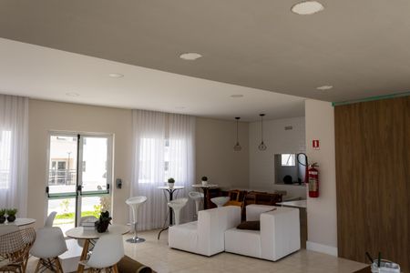 Apartamento para alugar com 48m², 2 quartos e 1 vagaÁrea comum - Salão de festas