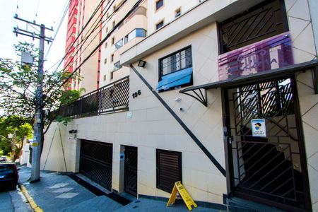 Apartamento à venda com 106m², 3 quartos e 2 vagas Apartamento à venda com 106m², 3 quartos e 2 vagasFachada