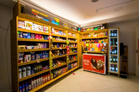 Apartamento à venda com 106m², 3 quartos e 2 vagas Apartamento à venda com 106m², 3 quartos e 2 vagasÁrea comum - Mini Mercado