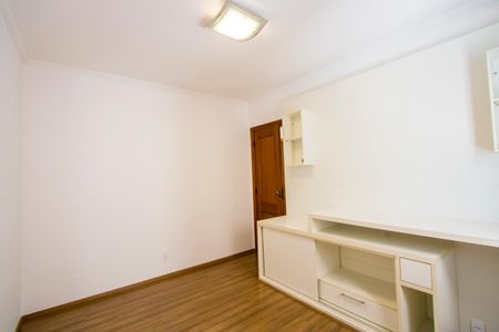 Apartamento à venda com 106m², 3 quartos e 2 vagas Apartamento à venda com 106m², 3 quartos e 2 vagasQuarto 3