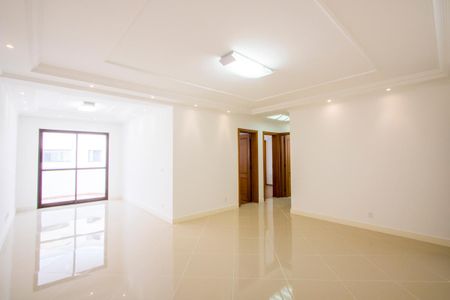 Sala de apartamento à venda com 3 quartos, 106m² em Vila Gilda, Santo André