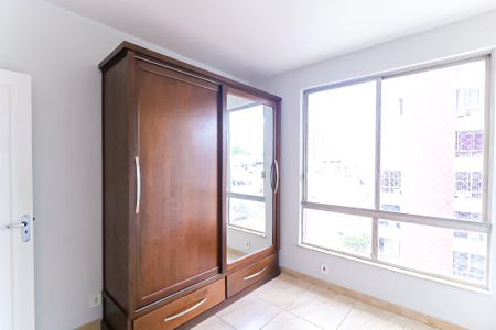 Apartamento para alugar com 73m², 3 quartos e 1 vaga Apartamento para alugar com 73m², 3 quartos e 1 vagaQuarto
