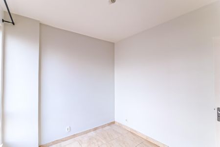 Apartamento para alugar com 73m², 3 quartos e 1 vaga Apartamento para alugar com 73m², 3 quartos e 1 vagaQuarto