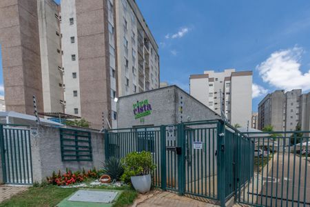 Apartamento para alugar com 57m², 2 quartos e 1 vagaFachada e portaria