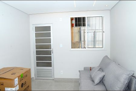 Sala de apartamento à venda com 2 quartos, 50m² em Vitoria, Belo Horizonte