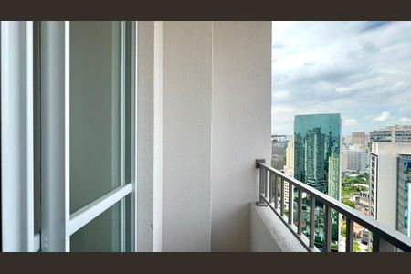 Studio para alugar com 25m², 1 quarto e sem vaga Studio para alugar com 25m², 1 quarto e sem vagaVaranda