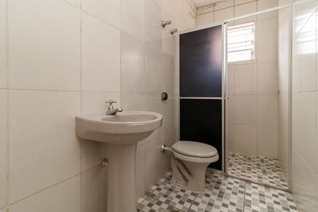 Casa de condomínio para alugar com 55m², 1 quarto e sem vaga Casa de condomínio para alugar com 55m², 1 quarto e sem vagaBanheiro
