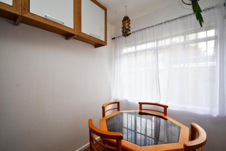 Sala de estar de apartamento para alugar com 1 quarto, 49m² em Cerqueira César, São Paulo
