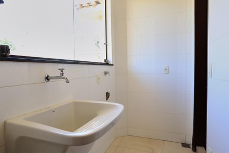 Apartamento à venda com 73m², 2 quartos e 2 vagasÁrea de Serviço