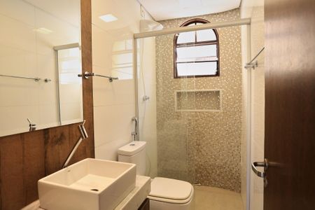 Apartamento à venda com 73m², 2 quartos e 2 vagasBanheiro