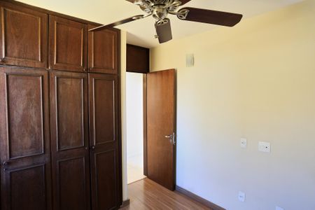 Apartamento à venda com 73m², 2 quartos e 2 vagasQuarto 1