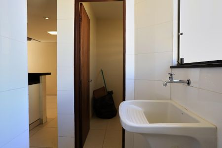 Apartamento à venda com 73m², 2 quartos e 2 vagasÁrea de Serviço