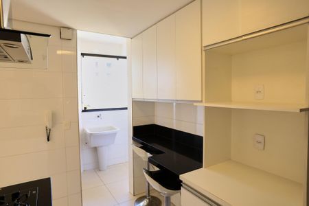 Apartamento à venda com 73m², 2 quartos e 2 vagasCozinha