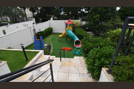 Apartamento à venda com 116m², 3 quartos e 2 vagasÁrea comum - Playground