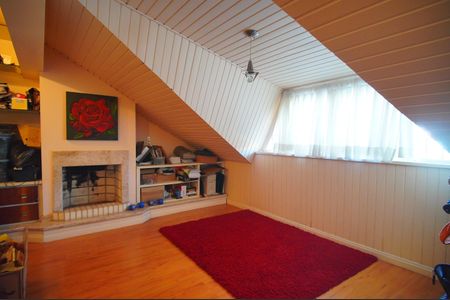 Casa para alugar com 267m², 4 quartos e 2 vagasQuarto 3