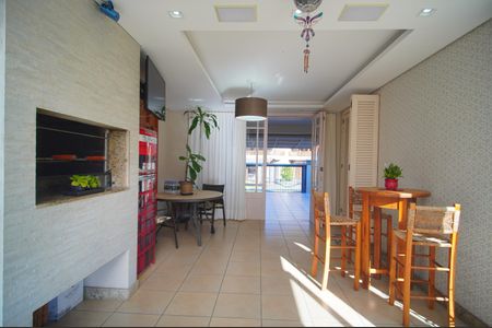 Casa para alugar com 267m², 4 quartos e 2 vagasEspaço Gourmet