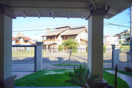 Vista da Sala de casa para alugar com 4 quartos, 267m² em Cristo Rei, São Leopoldo