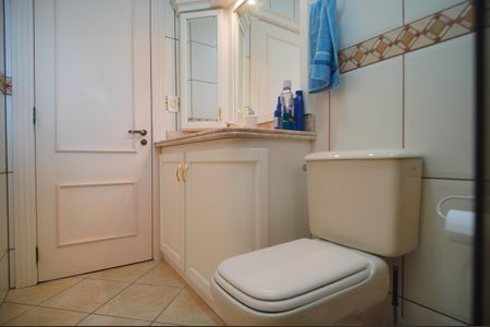 Casa para alugar com 267m², 4 quartos e 2 vagasBanheiro