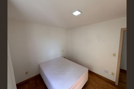 Quarto de apartamento para alugar com 1 quarto, 43m² em Monte Castelo, São José dos Campos