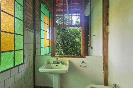 Casa de condomínio para alugar com 400m², 4 quartos e 5 vagas Casa de condomínio para alugar com 400m², 4 quartos e 5 vagasbanheiro 4