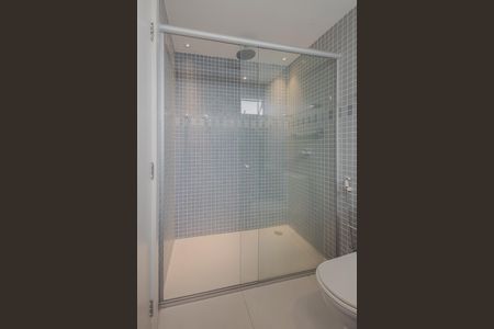 Apartamento à venda com 126m², 2 quartos e 2 vagasBanheiro da Suíte