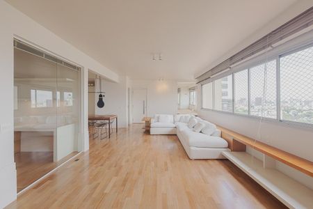 Apartamento à venda com 126m², 2 quartos e 2 vagasSala