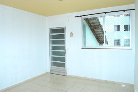 Sala de apartamento para alugar com 2 quartos, 45m² em Jardim Vitoria, Belo Horizonte
