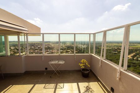 Apartamento para alugar com 215m², 3 quartos e 4 vagasVaranda