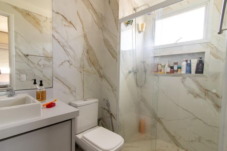 Apartamento para alugar com 215m², 3 quartos e 4 vagasBanheiro da Suíte