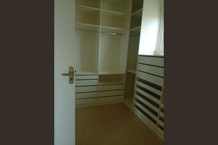 Casa para alugar com 3 quartos, 1000m² em Joá, Lagoa Santa