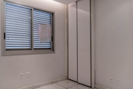 Apartamento à venda com 95m², 3 quartos e 2 vagasQuarto 2