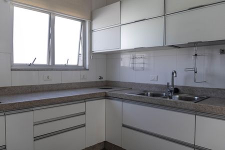 Apartamento à venda com 95m², 3 quartos e 2 vagasCozinha