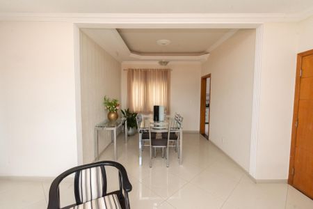 Apartamento para alugar com 126m², 2 quartos e 2 vagas Apartamento para alugar com 126m², 2 quartos e 2 vagasSala de Jantar