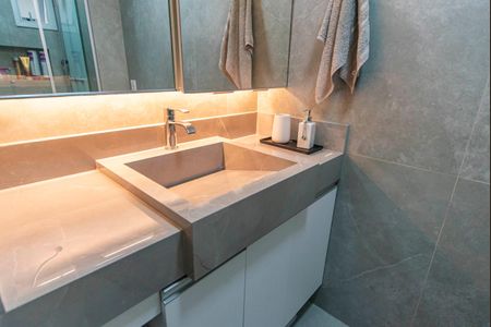 Apartamento à venda com 89m², 3 quartos e 2 vagasBanheiro do Quarto 3