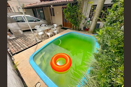 Apartamento para alugar com 65m², 2 quartos e sem vagaÁrea comum - Piscina